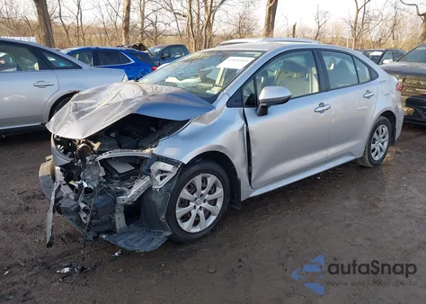 2020 Toyota Corolla Le z USA, uszkodzony, nr VIN JTDEPRAE8LJ014503